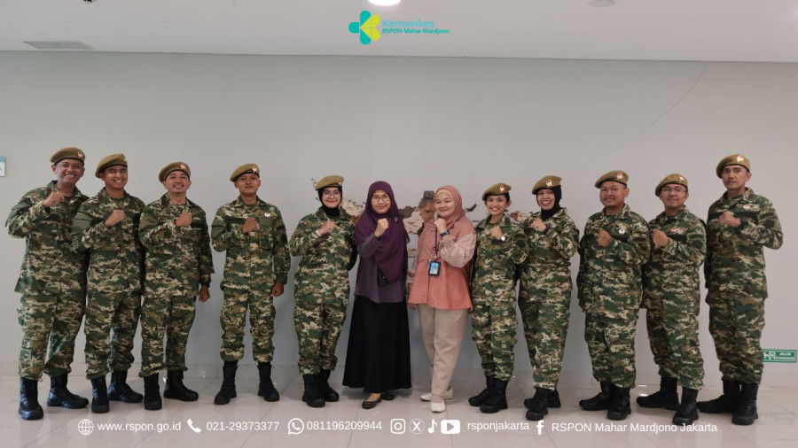 Penyerahan Sertifikat Penghargaan Komcad ASN Kementerian Kesehatan Gelombang II Tahun 2026 di Lingkungan RSPON Mahar Mardjono Jakarta