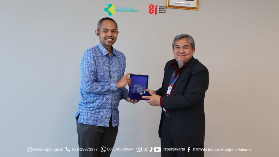 Kunjungan Widad University Malaysia di RSPON Mahar Mardjono Jakarta