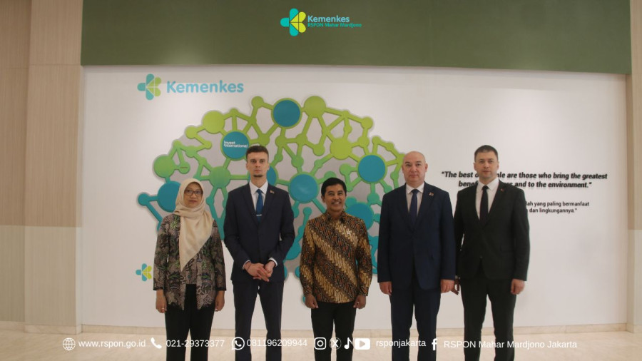 Kunjungan Minister of Health Belarus di RSPON Mahar Mardjono Jakarta